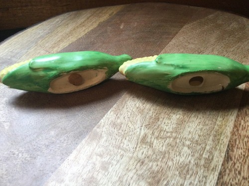 Vintage Corn Husk Salt & Pepper Shakers Corn On The Cob - Picture 2 of 2