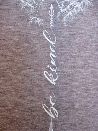 "BE KIND" Women's Graphic Tee W/ Dandelion Print Sleeveless Lavender Soft Size M - Picture 2 of 11