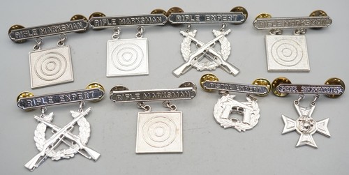 Vietnam War USMC Rifle Pistol Marksman, Sharpshooter & Expert Badges Lot Of 8