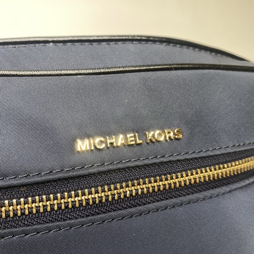 :City Chic MICHAEL KORS Shoulder Bag Polly E/W Crossbody Admiral Blue - Picture 8 of 12