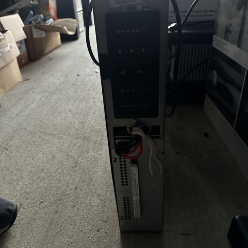 SUA1500RM2U SMART-UPS 1500VA 120V USB BACKUP UPS - 第 8/10 張圖片