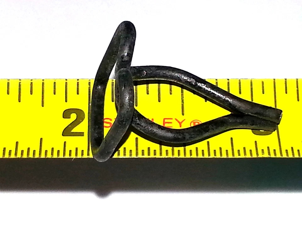 Clip de moldura de vinilo para cinturón Ford Lincoln Mercury 5/8" 20 piezas J Foto 3 de 4