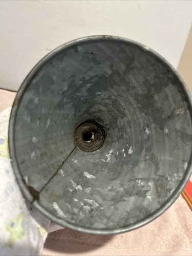 "Vintage" Galvanized Metal Oil Funnel Gooseneck Flex Hose Farm Auto Shop - Imagen 2 de 5