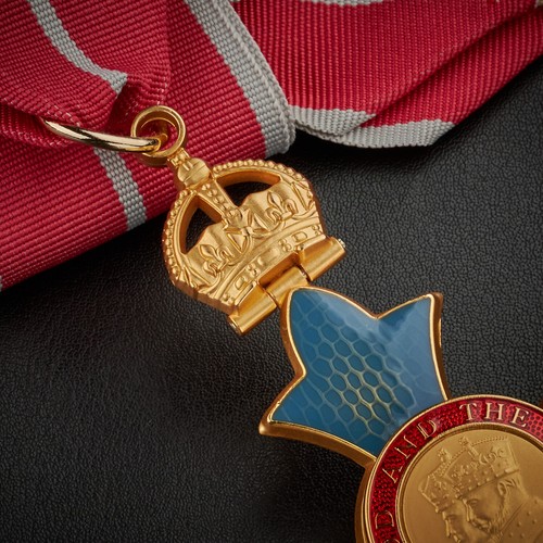 Full Size Replica Order of the British Empire CBE Medal. Military Neck Ribbon. - Picture 5 of 10