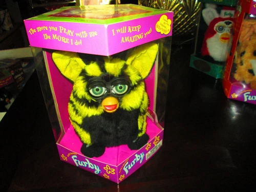 VTG Furby “Bumblebee” NIB*-Tiger Electronics *SEALED* Great Condition!