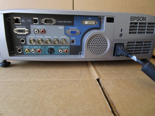 Epson LCD Projector  EMP 7800 Digital Projector . No Lamp . - Bild 3 von 4