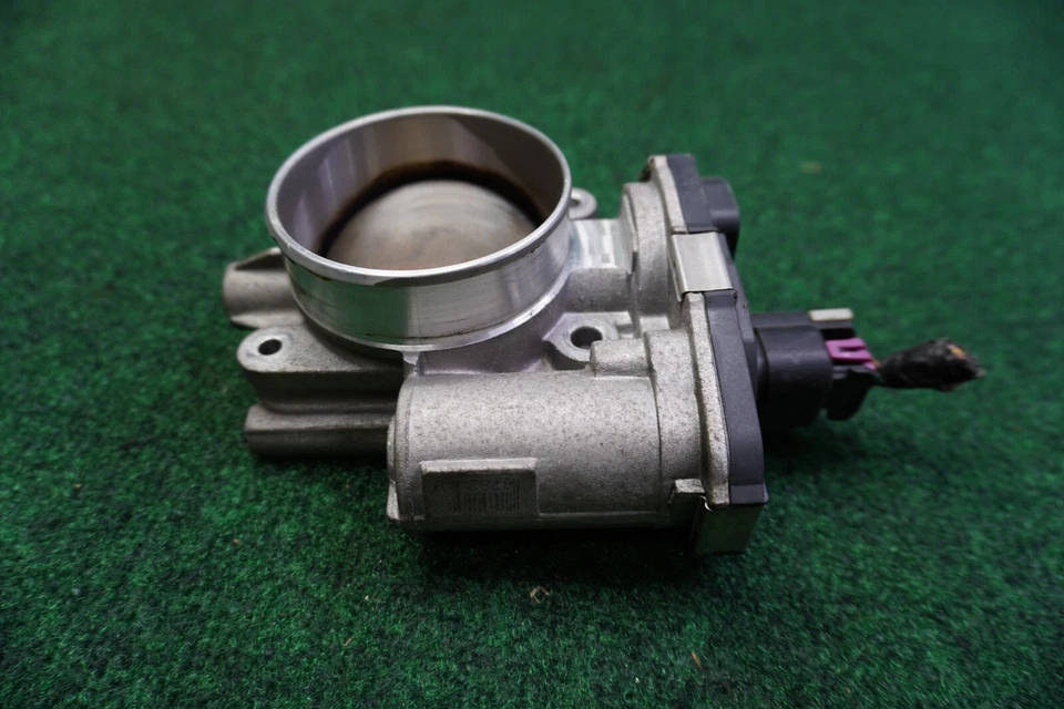 Conjunto de carrocería del acelerador Saturn Outlook XE 2007 3,6 L V6 12616995 fabricante de equipos originales Foto 4 de 4