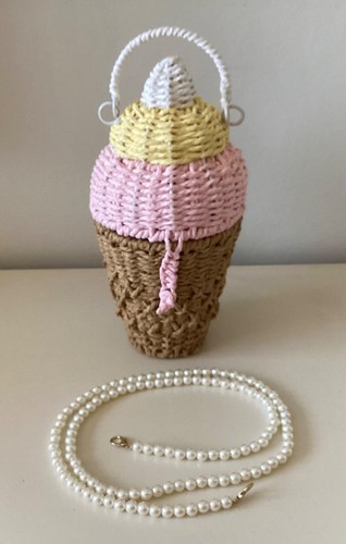 NEW Vegan Pink Ice Cream Straw SATC Cupcake Pearl Handle Summer Bag Storage Box - Picture 5 of 24