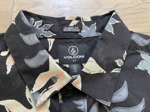 Volcom Shirt Mens Small Floral Motion Short Sleeve Button Up Classic Fit - Picture 3 of 12