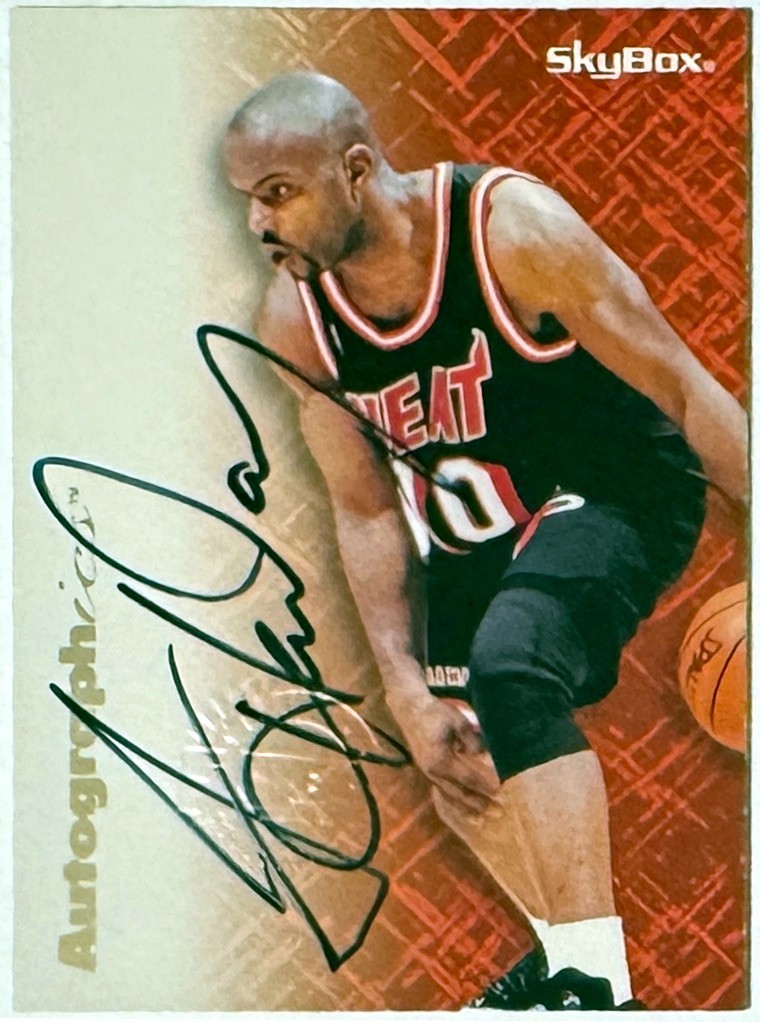 1996-97 Skybox Premium - Autographics Tim Hardaway Black Ink