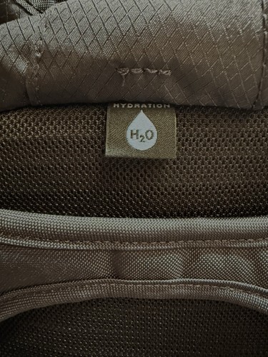 Mochila Osprey Daylite Cinch Negra Ligera Senderismo Pack 15L Nueva Con Etiquetas - Imagen 5 de 5