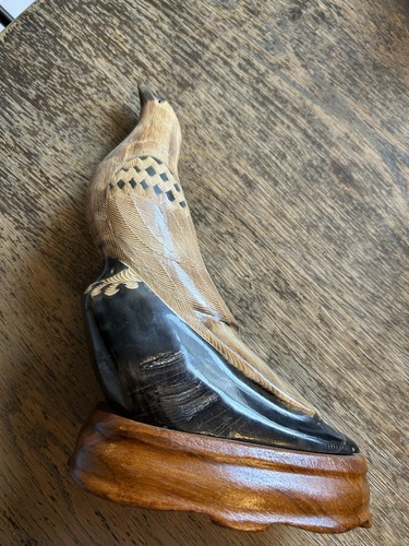 Vintage Barry Stein Hand Carved Cattle Horn Bird - Picture 2 of 10