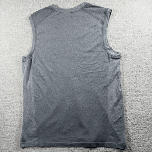 Peloton Seamless Sleeveless Athletic Muscle Tank in Light Gray - US Men’s XL - Bild 2 von 15