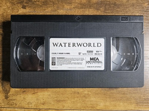 Waterworld VHS 1995 Universal Kevin Costner Dennis Hopper - Photo 3/3