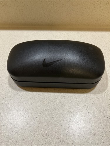 Neu ohne Etikett | Nike Hardshell Clamshell Sonnenbrille Brillenetui Halter