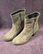 Taos Shaka 2 Taupe Textured Suede Block Heeled Bootie Sz EU 41