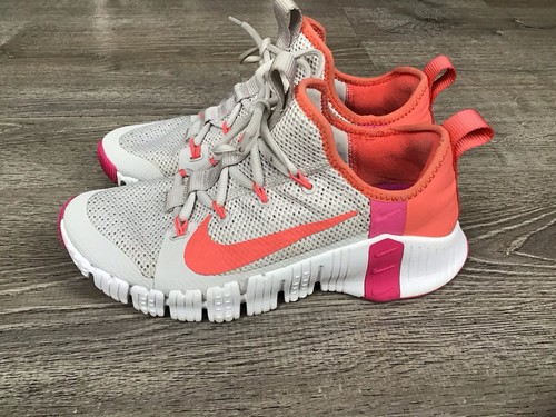 NIKE Women's Free Metcon 3 Shoes Sneakers  CJ6314-068 Gray Pink Training Shoes - Picture 5 of 13