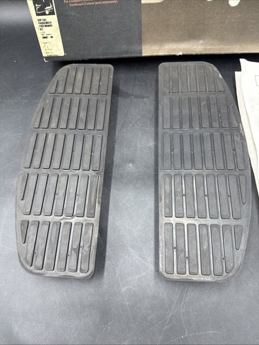 Harley-Davidson softail passenger footboard kit 1996 softail - Picture 2 of 4