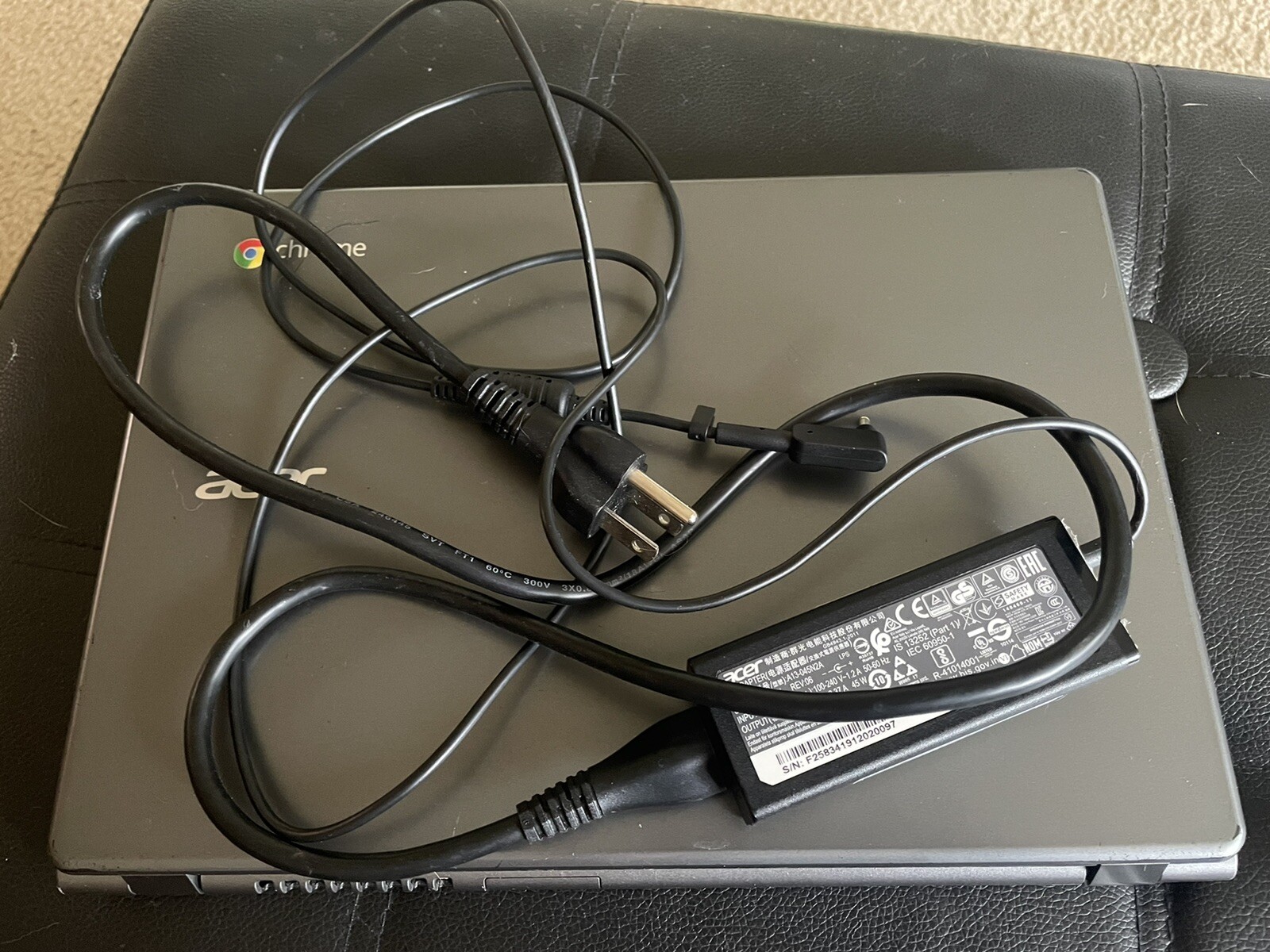 Acer Chromebook - C720 11.6" 16GB Intel Celeron, 1.40GHz, 2GB Notebook - Picture 2 of 7