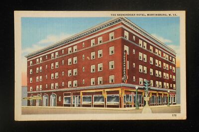1930s The Shenandoah Hotel Traffic Light Martinsburg WV Berkeley Co Postcard