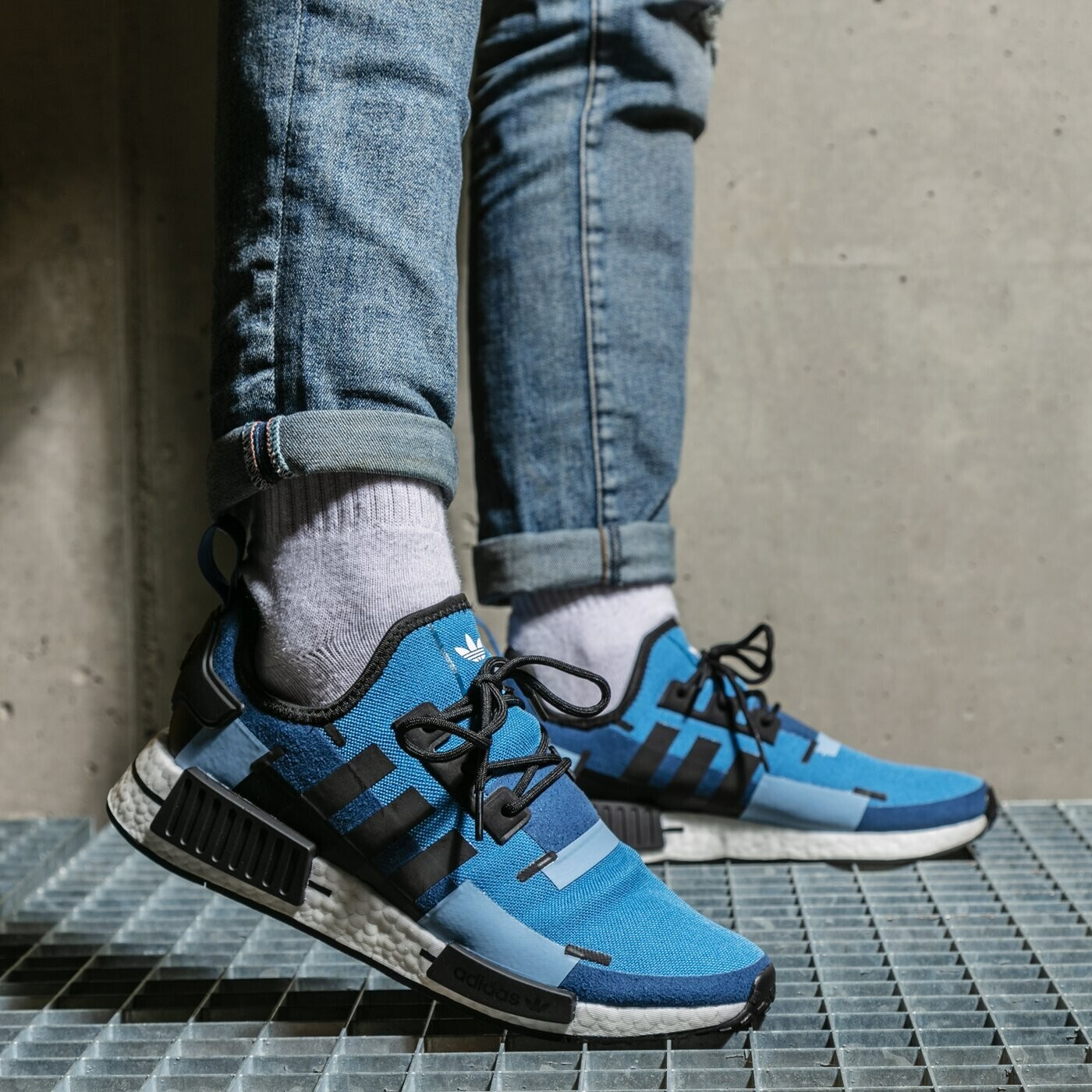 adidas Originals NMD_R1 Size 11 Blue RRP £130 Brand New GW5033 LAST PAIR BOOST - Picture 10 of 10