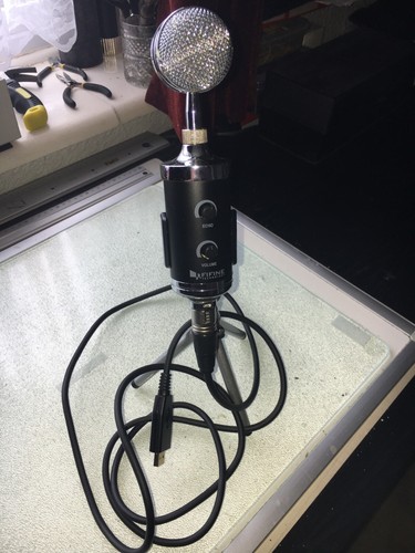 MICROPHONE CONDENSER USB " FIFINE TECHNOLOGY " ON STAND