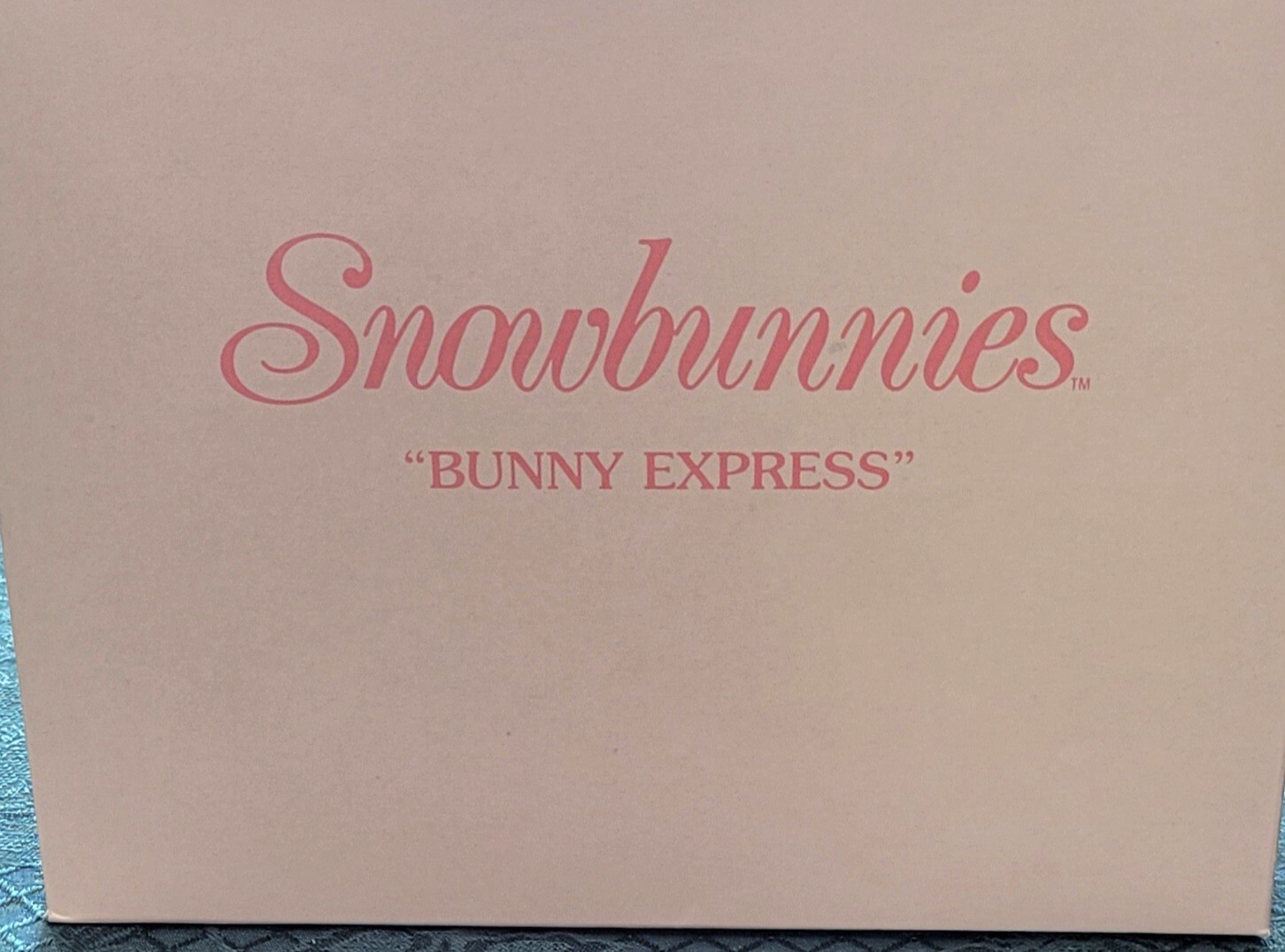 Snowbunnies "BUNNY EXPRESS" Figurine Department 56 1997 - Picture 10 of 12