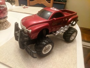 RARE FIND 1/10 FASTLANE EZTEC Chevy SSR Remote Control RC Truck 18
