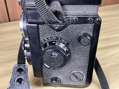 YASHICA Mat-124 G średni format 6x6 z torbą i instrukcją użytkowania - Zdjęcie 13 z 15