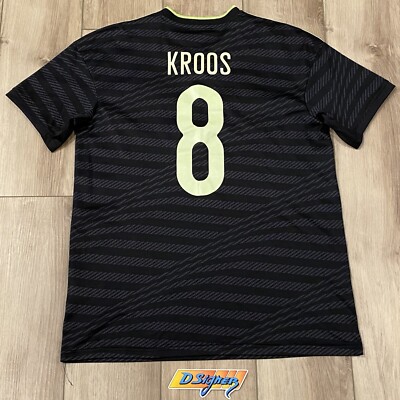 REAL MADRID ADIDAS 2022/2023 FOOTBALL THIRD JERSEY #8 TONI KROOS