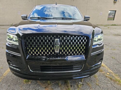 2022 Lincoln Navigator 4x4 Pano Roof backup camera 360, Navigation - Picture 3 of 23