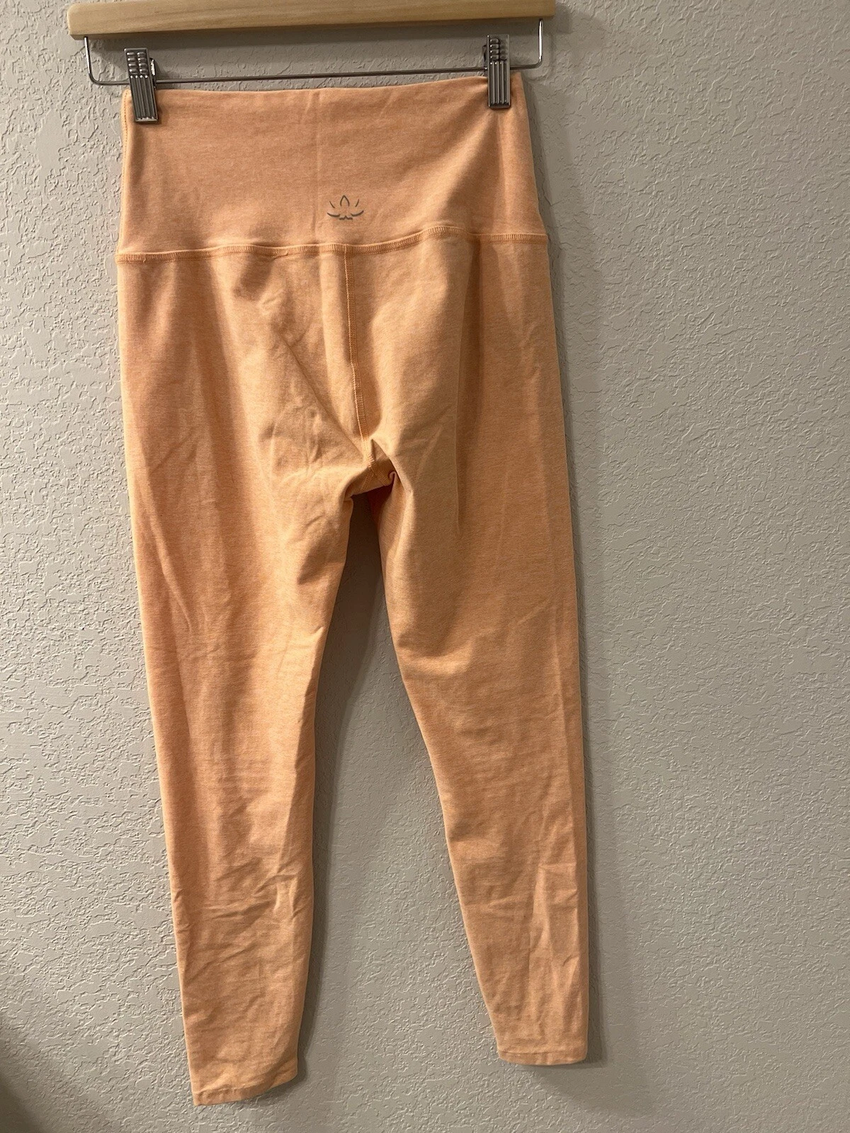 beyond-yoga spacedye walk and talk capri leggings