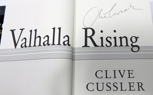 Clive Cussler Signed 'Valhalla Rising' 1st/1st - Picture 4 of 4