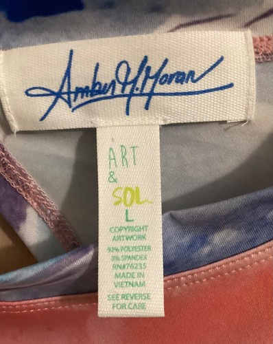 Amber H. Moran Art + Sol T-Shirt/Top Gr. LG Surfboards - Flamingo Keyhole Back - Bild 4 von 9
