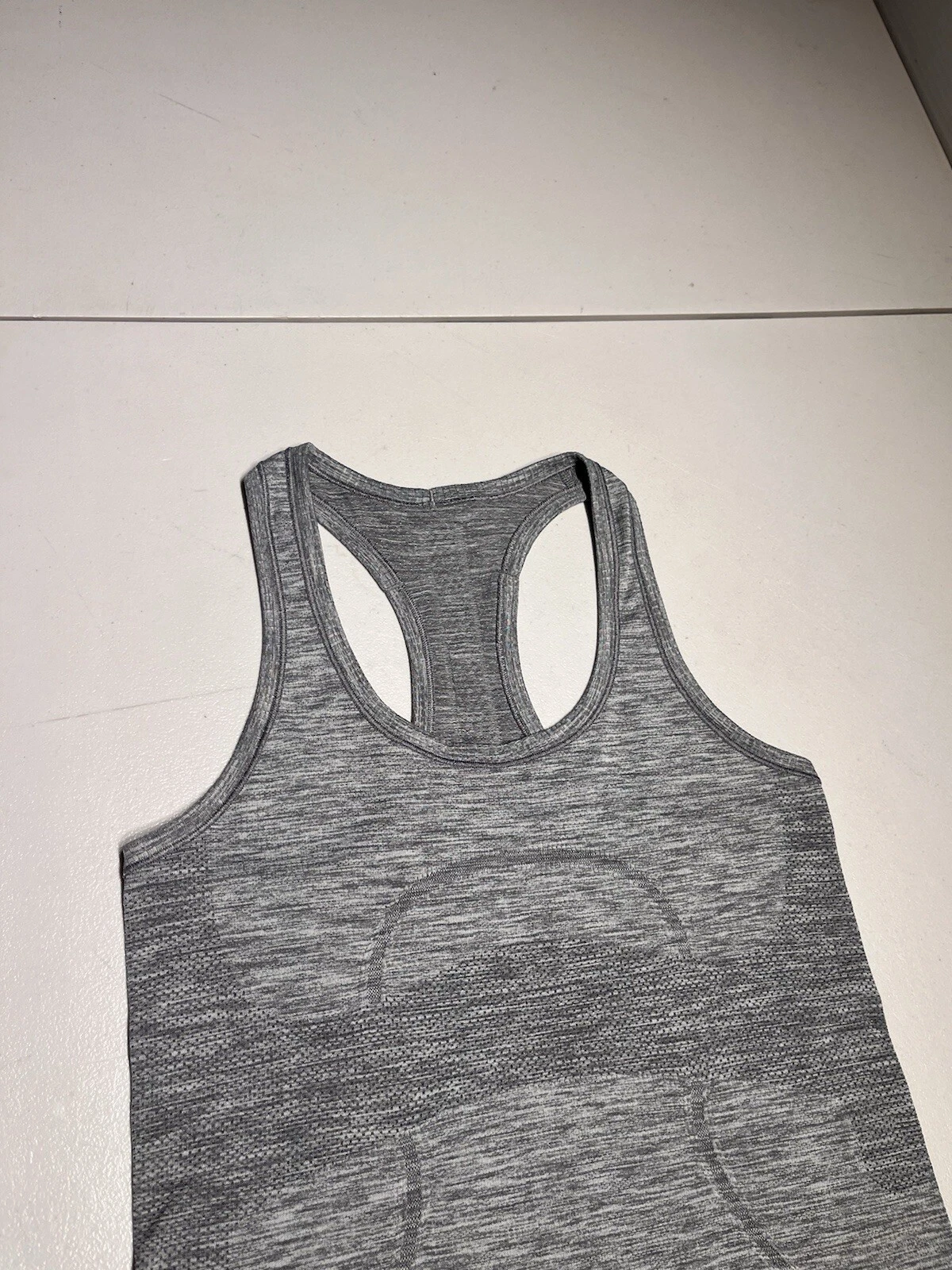 lululemon top run swiftly vent gym yoga shirt