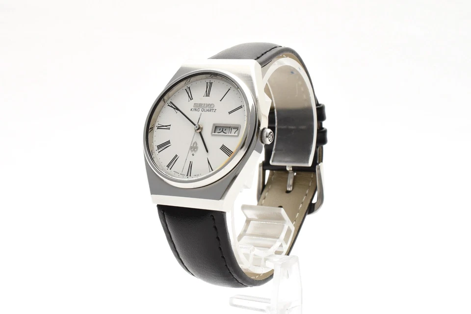 Винтажные римские мужские кварцевые часы 1977 [почти как новые / кандзи] SEIKO King 4823-8130 - Изображение 4 из 4