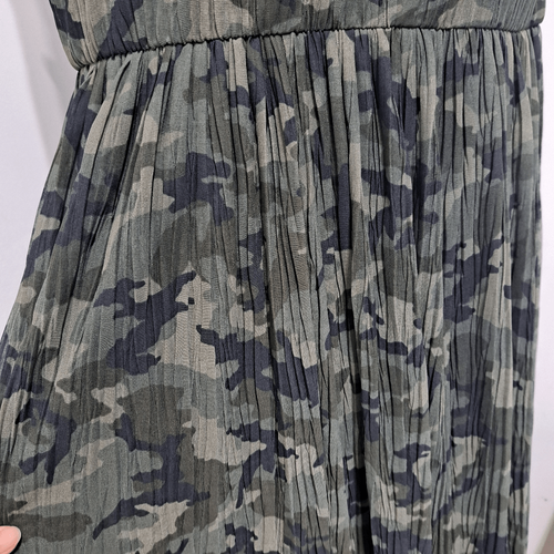 Lane Bryant Camouflage Micro Pleated Military Deep Olive Size 18 NWT - Picture 11 of 11
