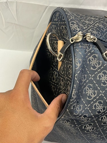 NWOT Guess Logo Print Canvas Weekender Large Duffle Tote Bag w/ Strap - Black - Picture 11 of 16