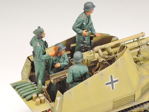 Tamiya 35358 1/35 Tank Model Kit Self-Propelled Howitzer Wespe SdKfz.124 German - Picture 4 of 8