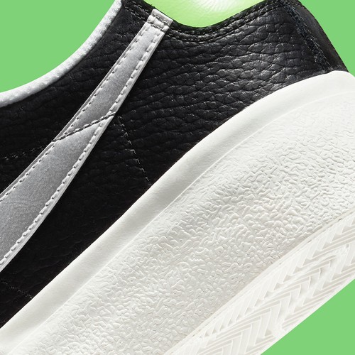 Nike Blazer Low Platform Womens US 7.5-9.5 Black Chrome Sneakers Shoes NEW ❤️ - Picture 3 of 8