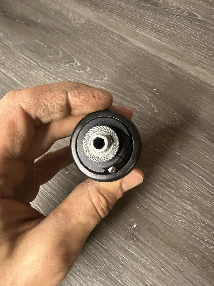 Buje delantero para bicicleta de carretera Fulcrum QR 22 radios Foto 3 de 4