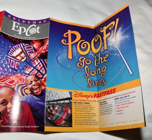 2002 EPCOT Guide Book Spaceship Earth Tapestry of Dreams Test Track Living Seas - Picture 6 of 13