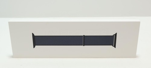 Apple Watch Series 10 Aluminum 46mm (GPS) MWX03LW/A Silver - Photo 4 sur 19