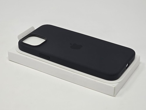 Custodia in silicone Apple con MagSafe per Apple iPhone 15 Plus - nero - Foto 3 di 3