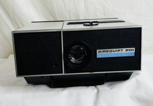 1968 Airequipt Automatic 950 Slide Projector In Case With Power and Remote-WORKS