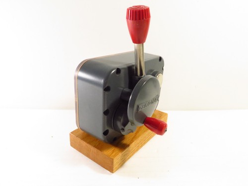 ZERO MAX Adjustable Speed Drive Block W/ Clear Screen, Manual Drive, NEW - Picture 4 of 8