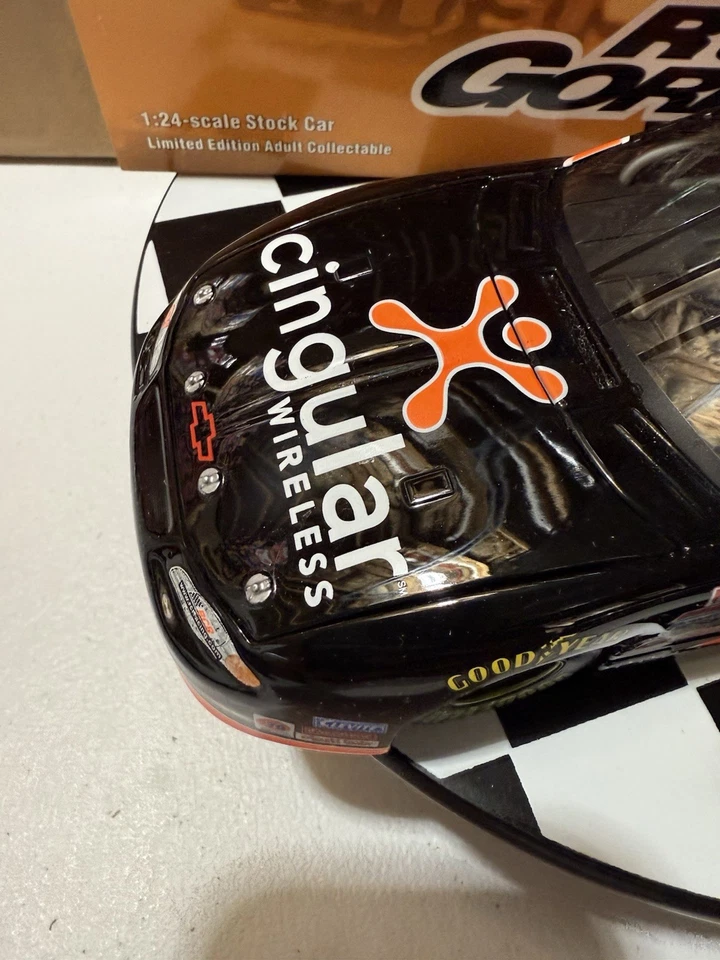 Robby Gordon #31 Cingular 2002 1/24 Nascar Diecast autografiado Foto 3 de 4