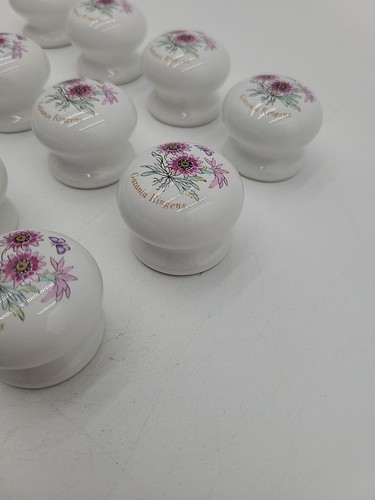 Set of 16 Floral White Porcelain Gazania Ringens, Butterfly Knobs Drawer Pulls - Picture 3 of 5