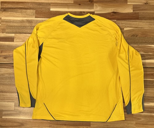 Umbro Goalkeeper Jersey Size L Yellow Long Sleeve with Padded Elbows - Picture 10 of 10