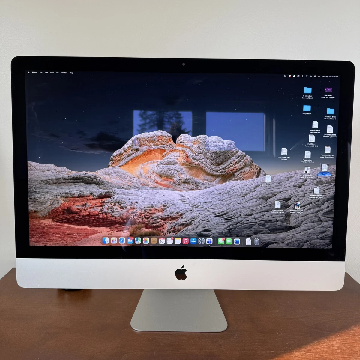 Apple iMac 2017 Release Year Apple Desktops 24-29.9 in Screen-In